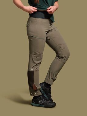Curious Creatures Sun Dog Mountain Biking Pant - Women’s 4